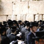 La vie dans les communautés Haredim, InfoMistico.com