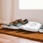 Quitarse los zapatos al llegar a casa, InfoMistico.com