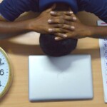 Procrastinación detrás del hoyo negro de la productividad, InfoMistico.com